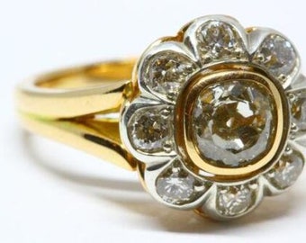 1930s Antique Vintage handmade Ring, Flower Style Filigree Vintage Ring, Victorian Edwardian Ring, Iconic Retro Vintage Engagement Ring
