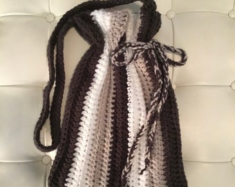 Crossbody Handbags, Crocheted Crossbody Purses, Brown Crocheted Purses, Crocheted Totes, Totes, Purses, Handbags, Totes, Drawstring bags.