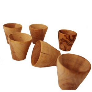 Juego de 6 tazas de comunión de Tierra Santa de madera de olivo