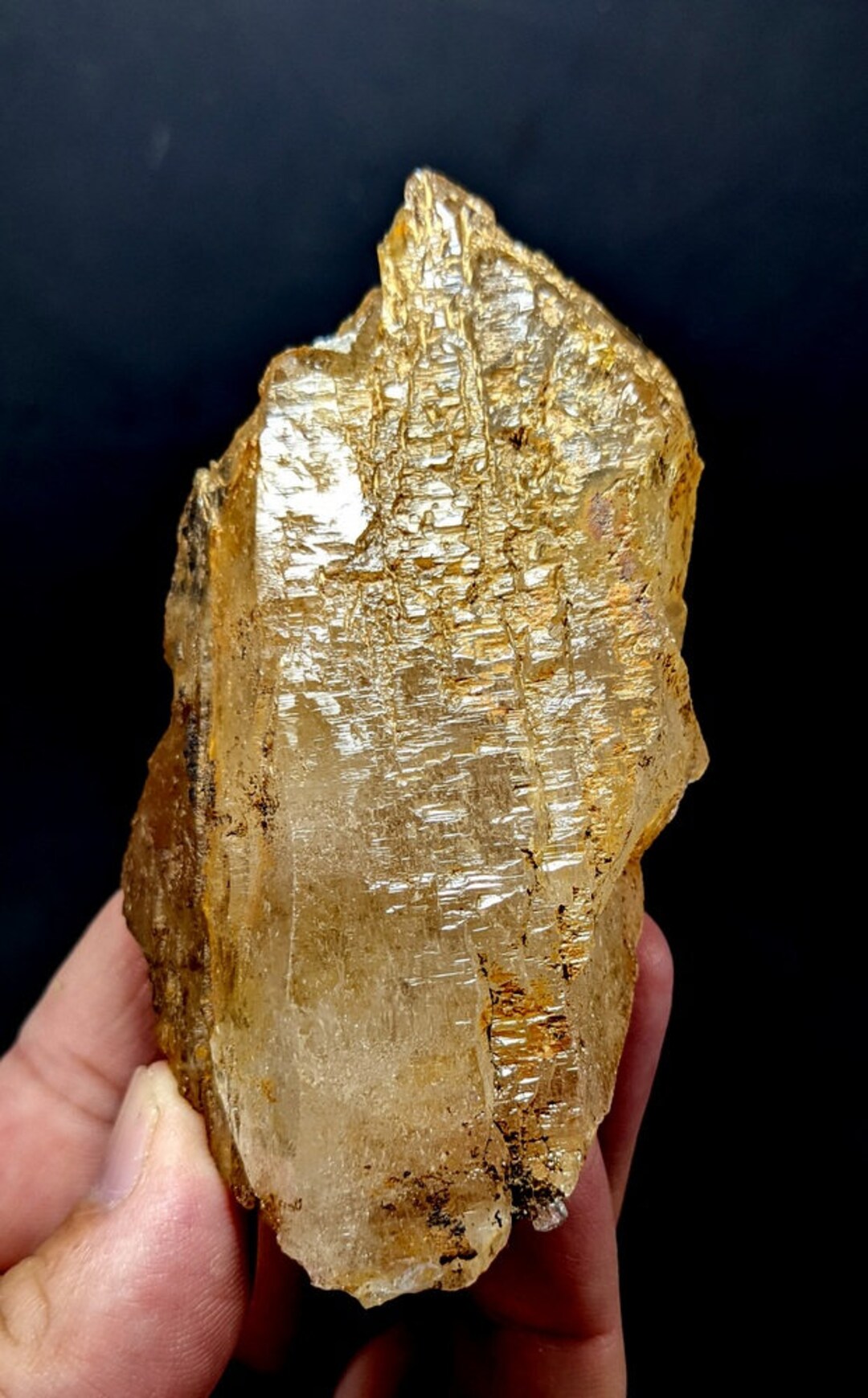 139 Grams Beautiful Etched Quartz Crystal From Skardu Pakistan Etsy