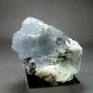 203 Grams Very Beautiful Etched Aquamarine with Mica Specimen From Skardu Pakistan