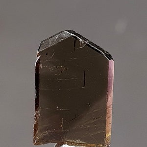 5 Carats Very Beautiful Terminated Diaspore Crystal From Afghanistan