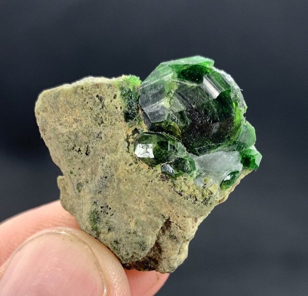 7 Grams Beautiful Rare Demantiod Garnet Specimen - Etsy