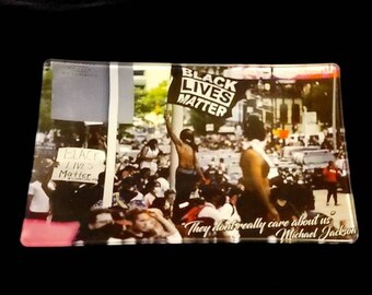 Plateau à roulettes résistant aux chocs Black Lives Matter