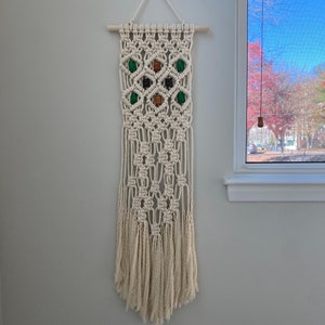 Macramé Wall Hanging With Wooden Beads/ Macramé Décor/ Boho Décor