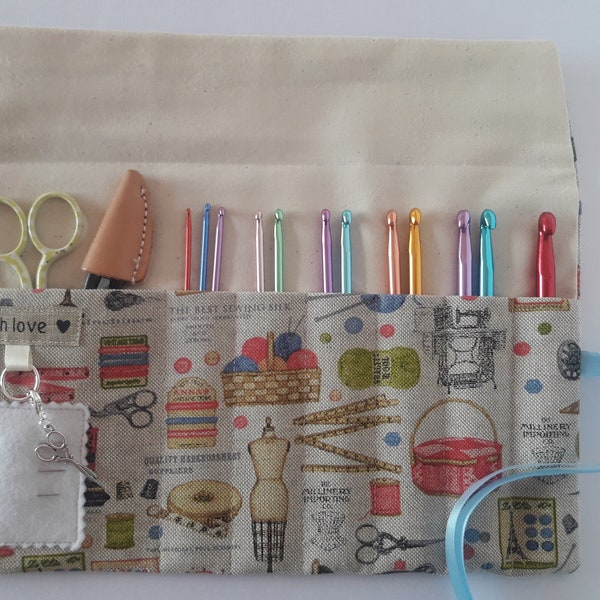 Crochet Hook Case: Sewing and knitting design