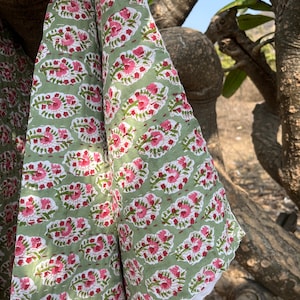 Green Floral Kantha Quilt: Vintage Block Print Cotton Bedspread