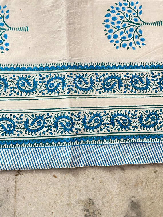 ハンドブロックプリントのクイーンサイズのベッドスプレッド：インド綿