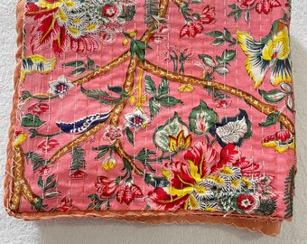 Couvre-lit fait main en coton queen-size, couverture de lit, literie bohème, couvre-lit, imprimé floral, couette florale, literie Kantha florale indienne