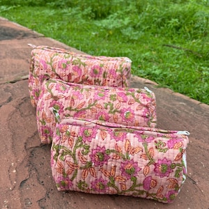 Gesteppte Schminktasche, Blockprint Kosmetiktasche Blockprint Schminktaschen Monogramm Kulturtasche für Frauen Gesteppte Kulturtasche, Rasierbeutel