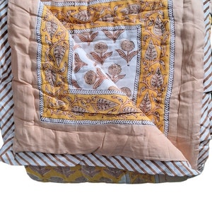 Yellow Block Print Razai Reversible Indian Bedspread Handmade Quilt Blanket Throw Cotton Filling Winter Warm Quilt Queen Floral Print Razai image 4