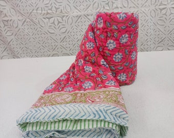 Edredom para bebê com estampa de blocos feitos à mão: cobertor de algodão floral rosa para berçário