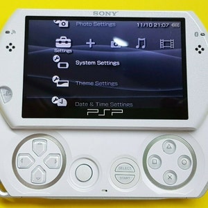 Système Sony PSP 1000 modifié IPS noir avec carte mémoire de 64 Go