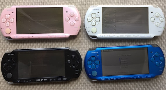 Console di sistema portatile Sony PSP 3000 vari colori con caricabatterie batteria  nuova molto buono Sony Playstation regione usata gratis F/S - Etsy Italia