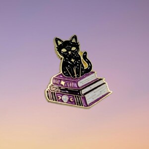 Black Cat Pin, Cat on Books Pin, Book and Cat lover gift, Witchy girl pin, Gothic pin, Cat Mom gift