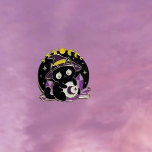 Black Cat Pin, Cat on Crsytals Pin, Witch and Cat lover gift, Witchy girl pin, Gothic pin, Cat Mom gift