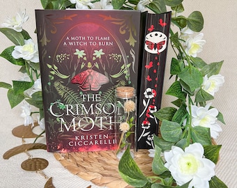 The Crimson Moth (Heartless Hunter) par Kristen Ciccarelli - édition spéciale au pochoir pulvérisé, livre relié, livre personnalisé