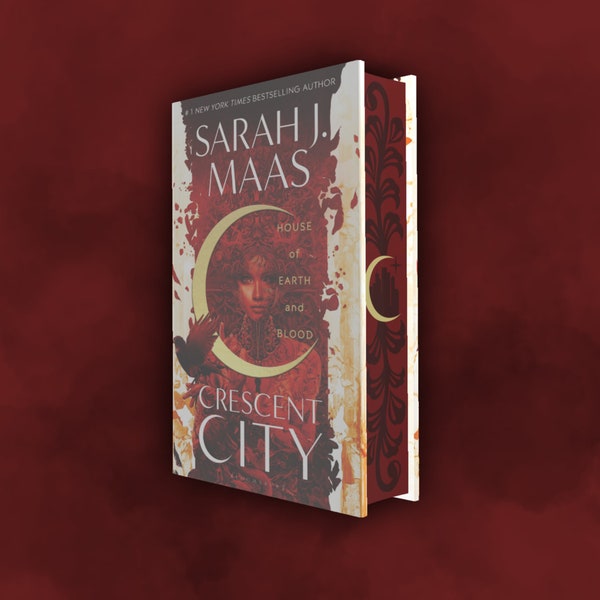 House of Earth and Blood Crescent City by Sarah J. Maas - Sprayed Edge Hardback (UK edition)  Special Edition Custom Book Hardback