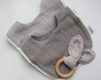 Personalised Pom Pom Bib Set with Teether, Muslin, light grey and dark grey