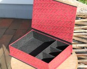 Handmade small jewelry box with 4 different sized compartments. Very suitable for young people. Dimensions 24 x 17 x 6 cm