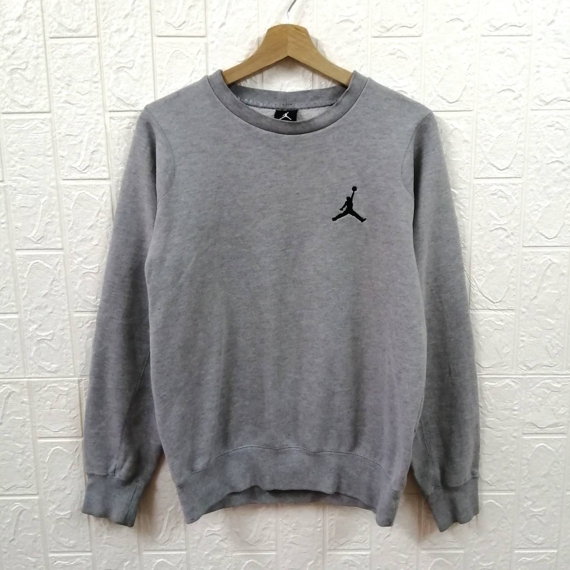 vintage air jordan sweatshirt