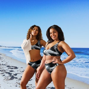High waisted bikini, black and white swirls, plus sizes. CUSTOMIZE YOUR SIZE