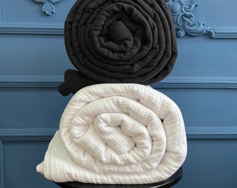 Organic Cotton Muslin Gauze Blanket: Lightweight Crinkle Texture