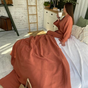 Organic Cotton Muslin King Blanket: 4-Layer Gauze Bedspread, Extra Large