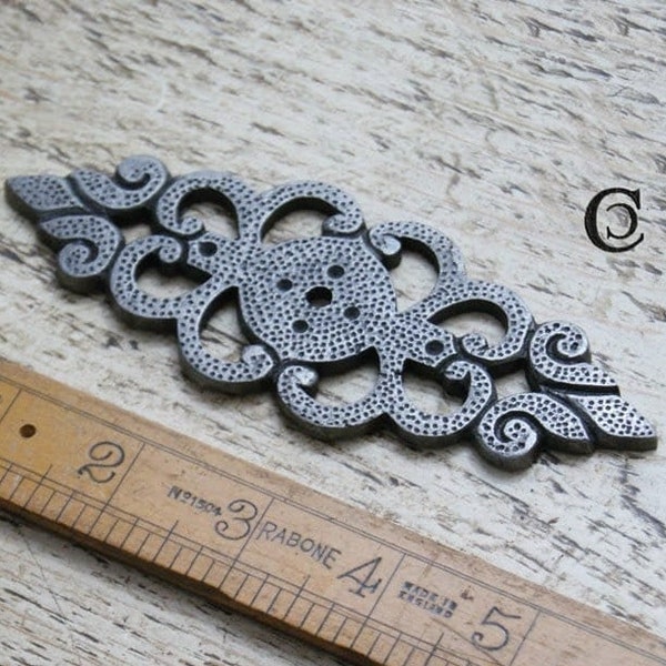 FILIGREE \ 70mm Antique Iron Backplate For Knobs and Handles \ Rustic Industrial Drawer Knob