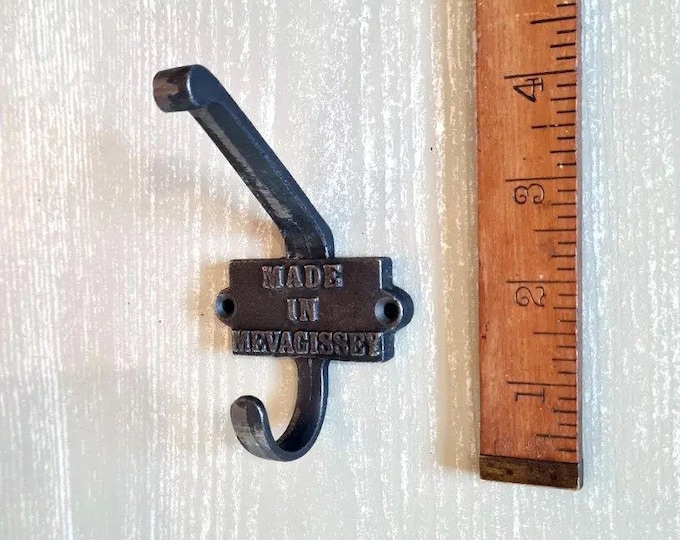 MADE IN MEVAGISSEY \ Cast Iron Double Coat Hook \ Antique Style Rustic Industrial Hooks \ Pack of 1 or 5 \