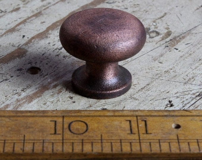 COPPER SHAKER \ 32mm Cast Iron Cabinet Knob \ Rustic Industrial Drawer Handle \ Pack of 1 or 10