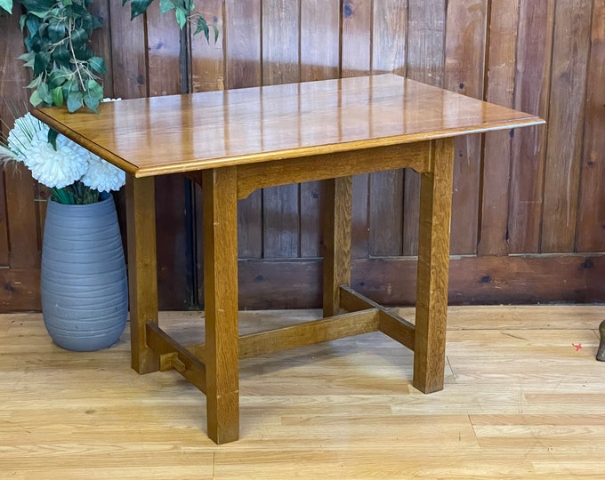 Vintage Golden Oak Refectory Dining Table \ Rustic Farmhouse Kitchen Table