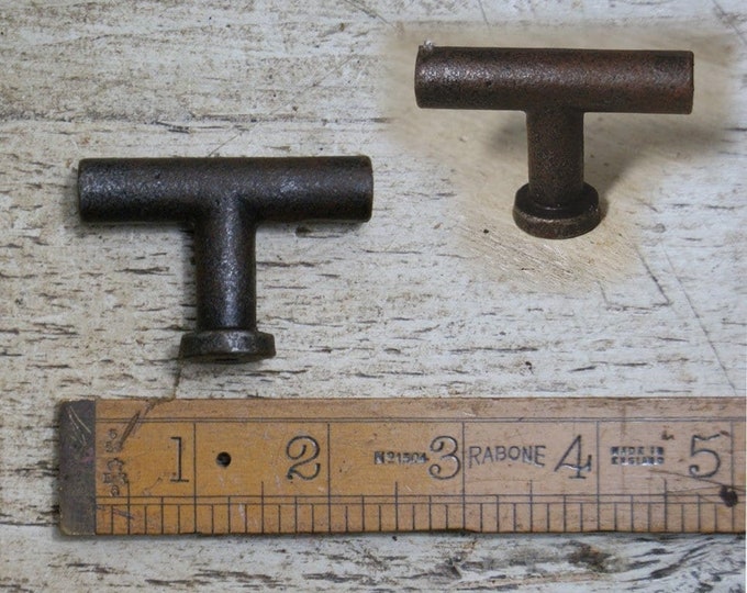 T-BAR \ Antique Style Cast Iron T Shape Knob Handle \ Rustic Industrial Door Drawer Knob \ Pack of 1 or 10