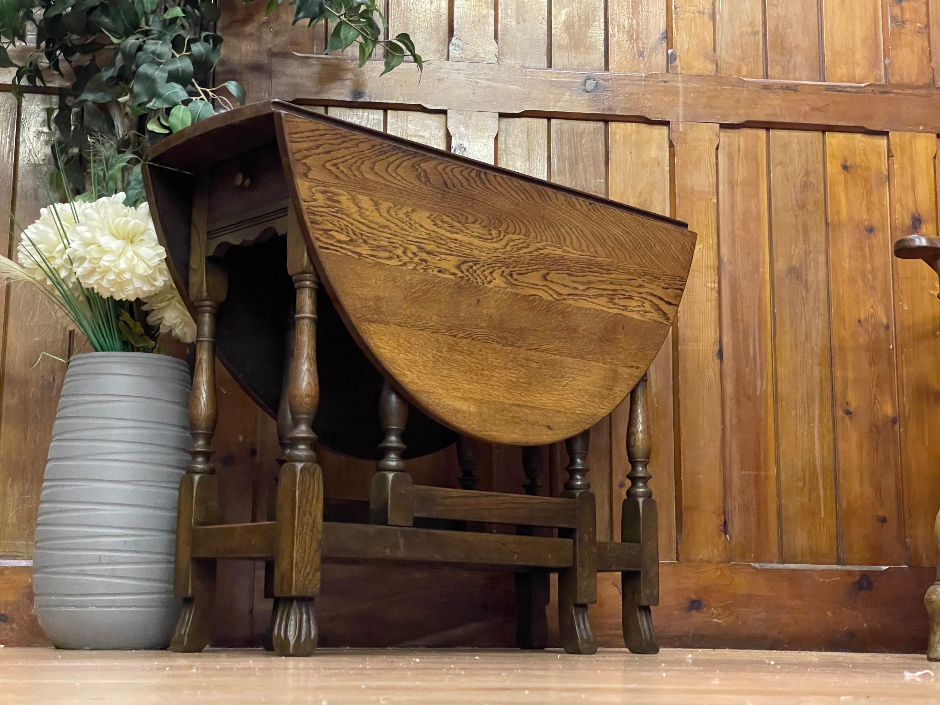 Distressed drop leaf table deals