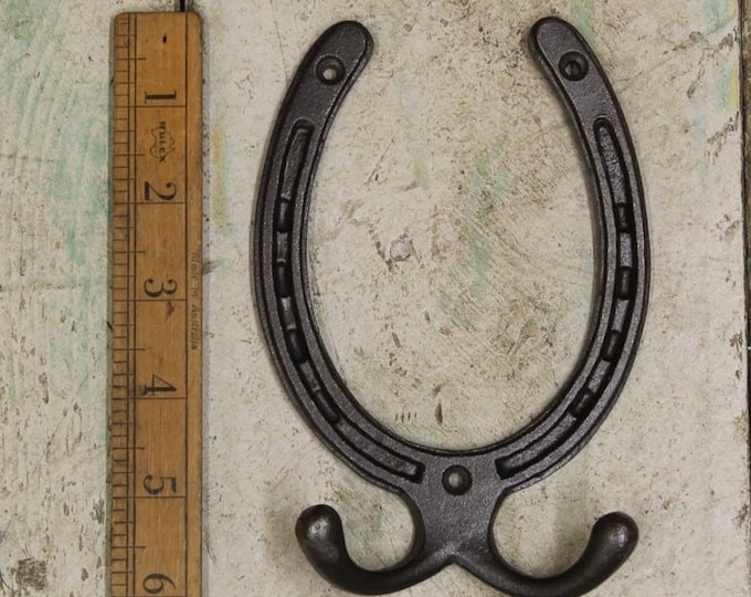 HORSESHOE \ Cast Iron Double Coat Hook \ Antique Style Rustic Industrial Hooks