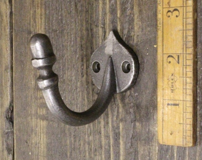 ST IVES ACORN \ Cast Iron Coat Hook \ Antique Style Rustic Industrial Hooks \ Pack of 1 or 5 \