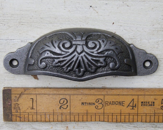 ORNATE \ Antique Style Cast Iron Cup Handle 115mm \ Rustic Industrial Door Drawer Knob \ Pack of 1 or 10