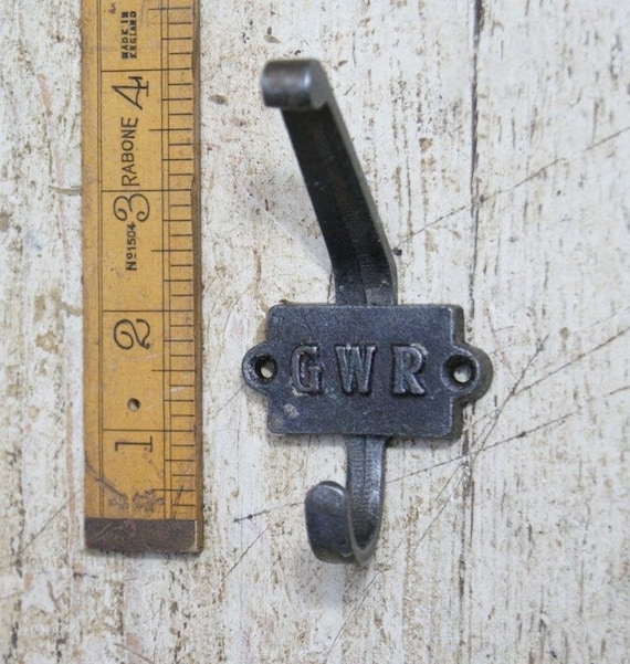 GWR \ Cast Iron Double Coat Hook \ Antique Style Rustic Industrial Hooks \  Pack of 1 or 5 \ Great Western Railway