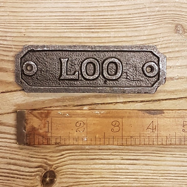 LOO Cast Iron Room Door Plaque, Sign, Rustic, Vintage Style, Industrial bathroom toilet