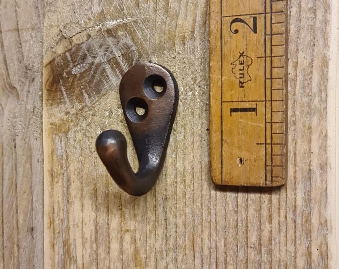 PETITE COPPER \ Cast Iron Robe Key Hook \ Antique Style Rustic Industrial Coat Hooks \ Pack of 1 or 5