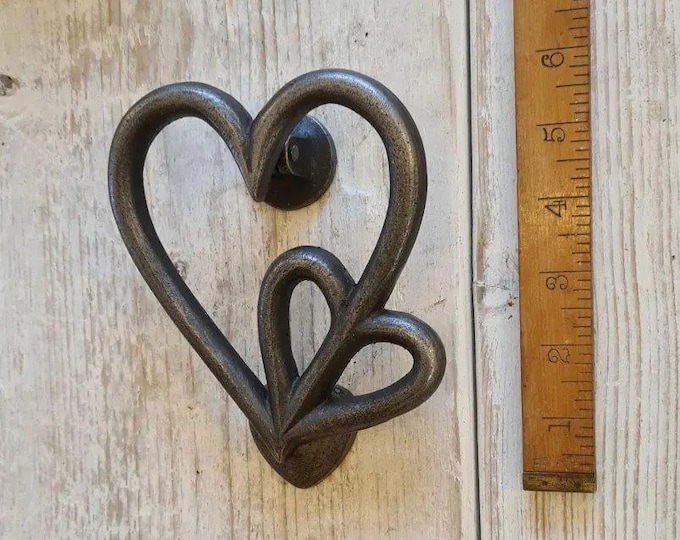 DOUBLE LOVE HEART \ Antique Style Cast Iron Door Knocker \ Rustic Industrial Door Furniture