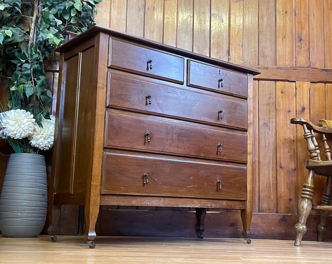 Antique Mahogany Chest of Drawers \ Arts and Crafts Dresser \ 1920’s Bedroom Storage