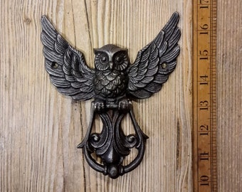 WINGED OWL \ Antique Style Cast Iron Door Knocker \ Rustic Industrial Door Furniture