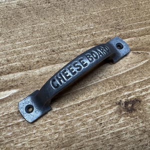CHEESE BOARD \ Cast Iron Pull Handle \ Rustic Industrial Door Drawer Knob \ Pack of 1 or 10