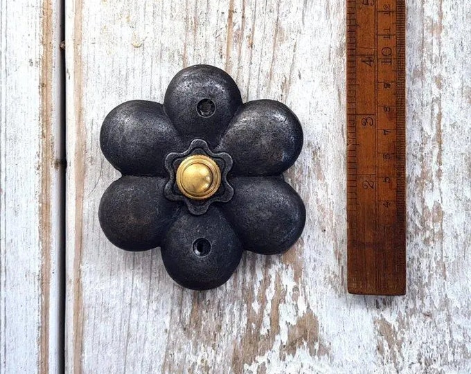 PETAL \ Antique Style Cast Iron Door Bell Press \ Rustic Industrial Door Furniture