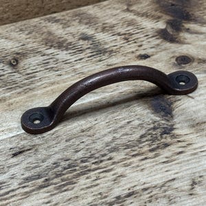 COPPER BOW \ 100mm Cast Iron Door Pull Handle \ Rustic Industrial Drawer Knob \ Pack of 1 or 10