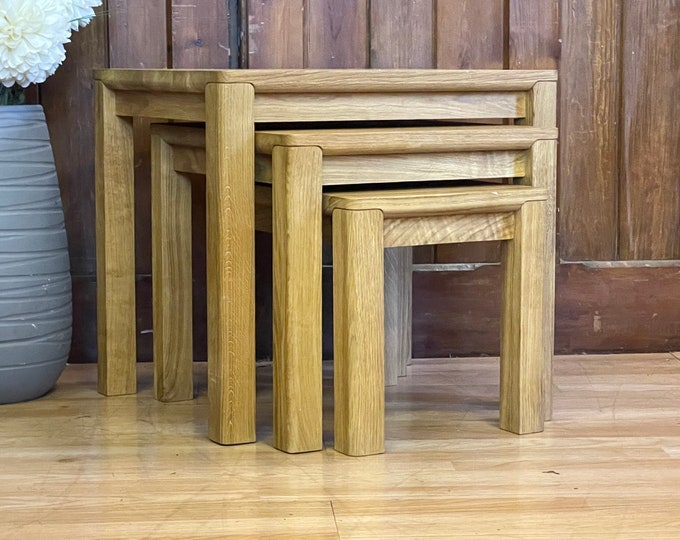 Modern Solid Oak Nest of Tables \ Lounge Side Tables \ Coffee Table