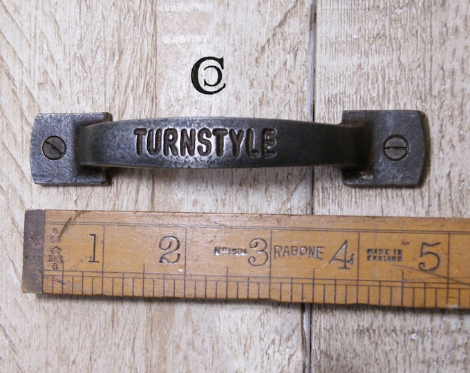 TURNSTYLE \ 120mm Cast Iron Pull Handle \ Rustic Industrial Drawer Knob \ Pack of 1 or 10