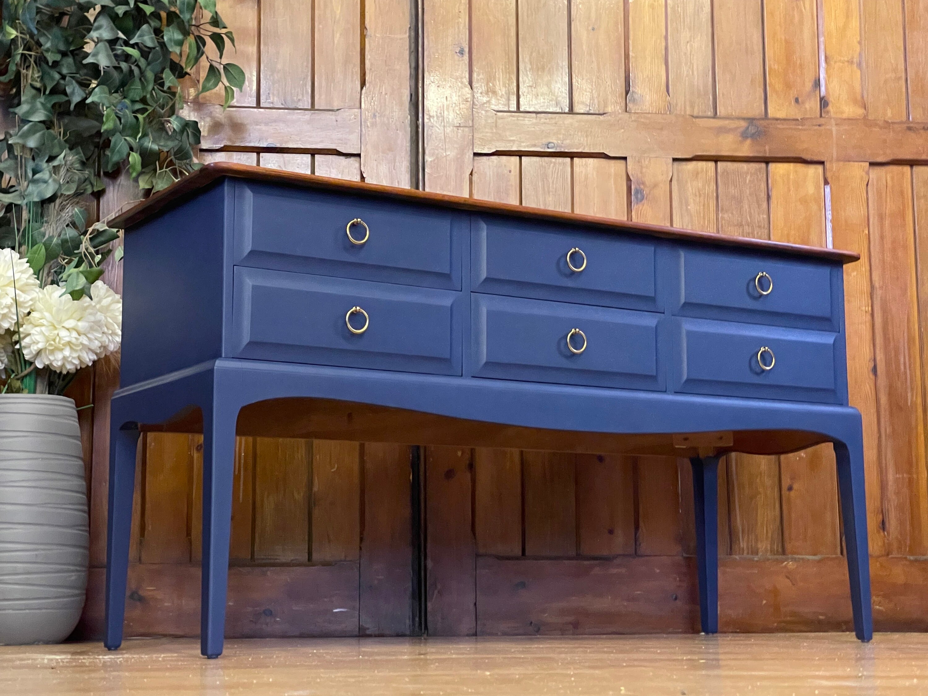 Stag minstrel sideboard deals