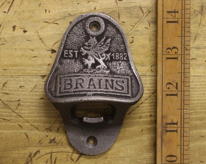 TRADE Pack of 10 \ BRAINS BREWERY \ Cast Iron Wall Mounted Bottle Opener \\ Bar \\ Hotel \\ Pub \\ Antique \\ Vintage